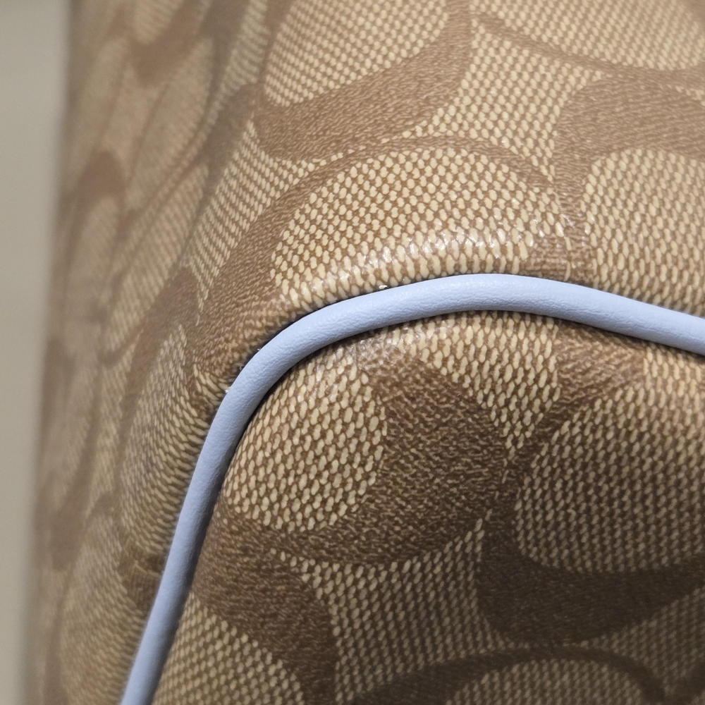 Coach Tan and Light Blue Signature Handbag - Picture 6 of 15